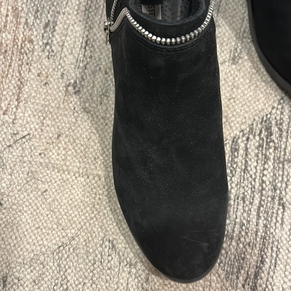 Steve Madden Black Leather Boots - Picture 8 of 9